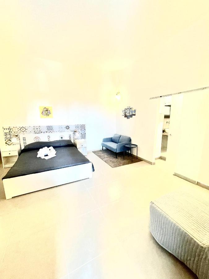 Hercules Suites Noto Eksteriør bilde