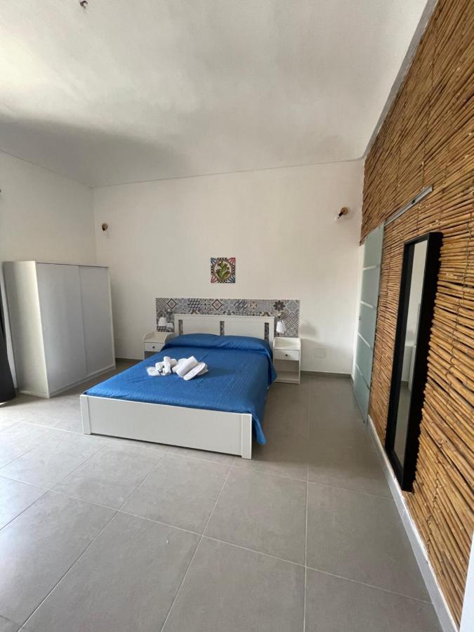 Hercules Suites Noto Eksteriør bilde
