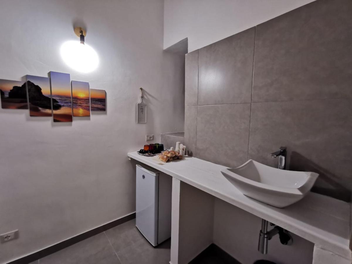 Hercules Suites Noto Eksteriør bilde