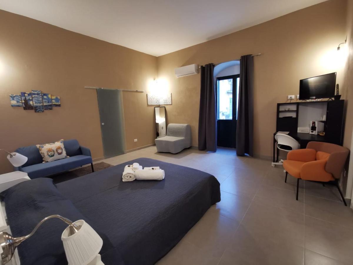 Hercules Suites Noto Eksteriør bilde